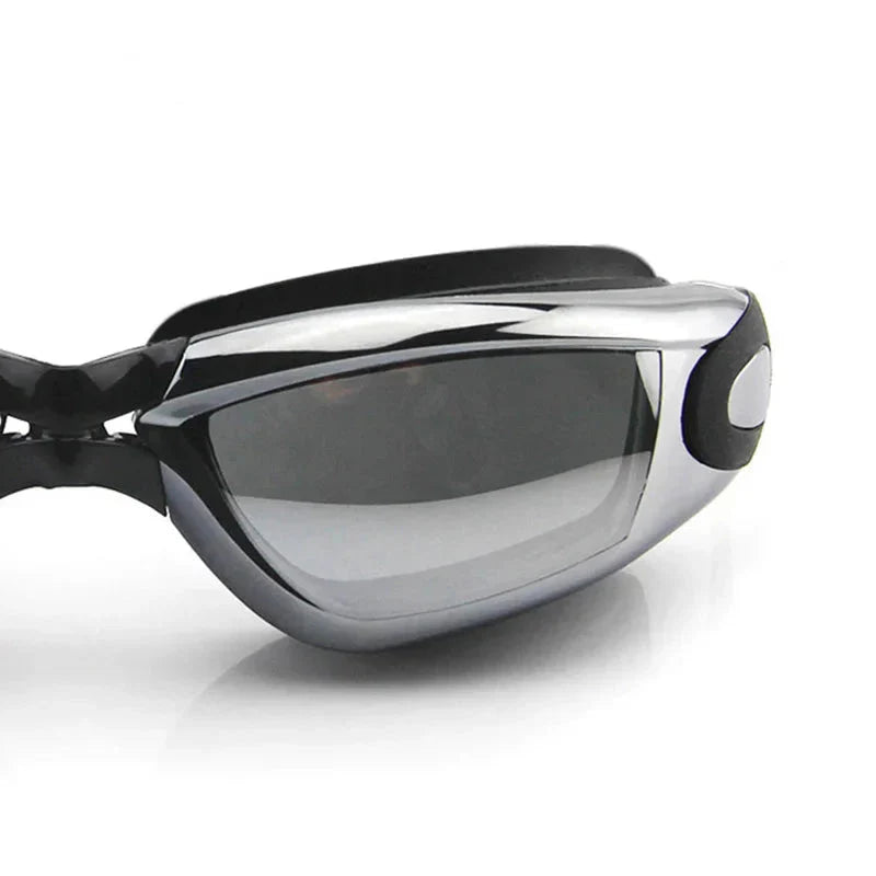 Lunettes de natation à verres miroir argentés, vue de face